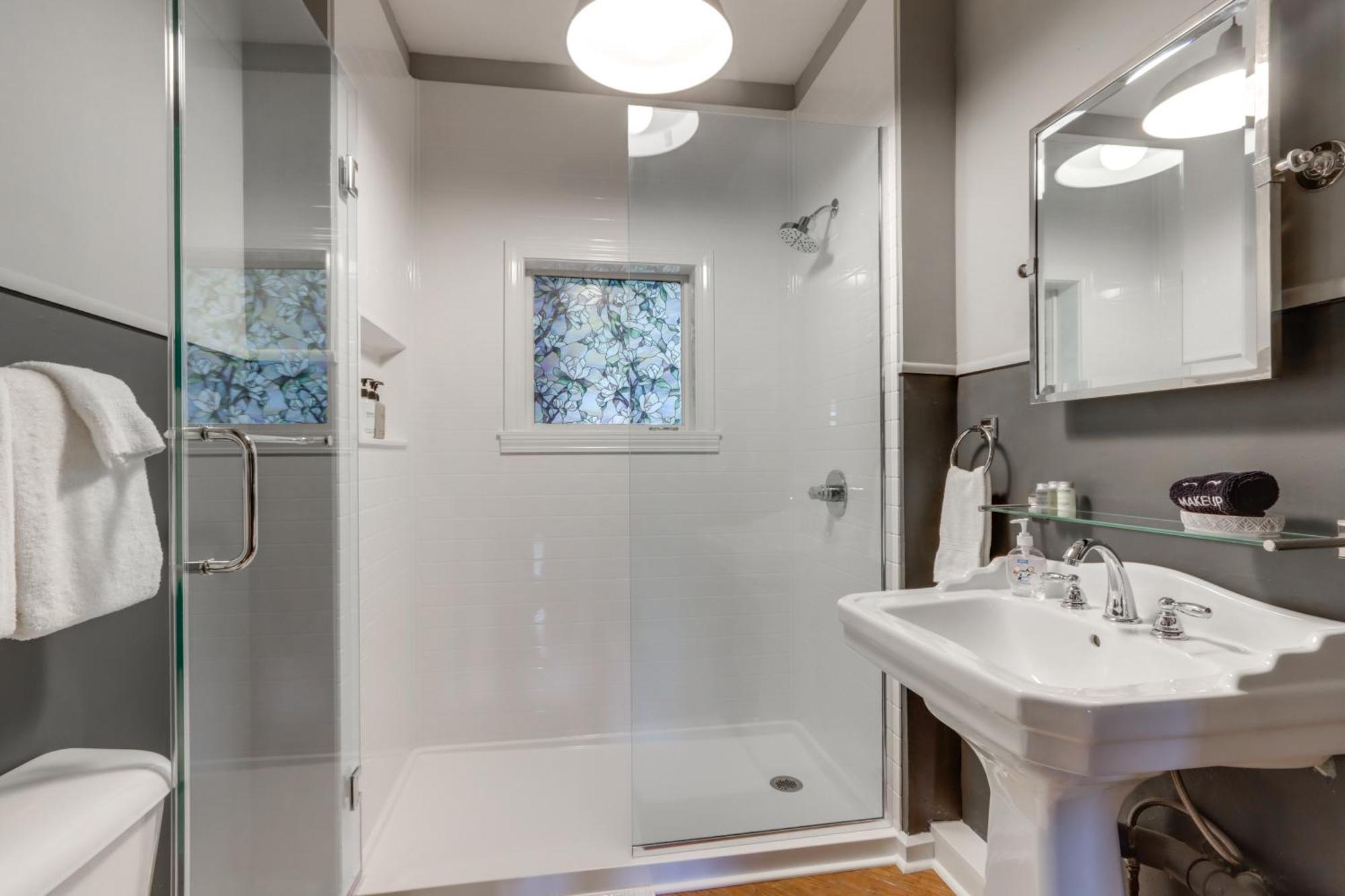 Cozy Eureka Springs Cottage, Walk To Dtwn! المظهر الخارجي الصورة