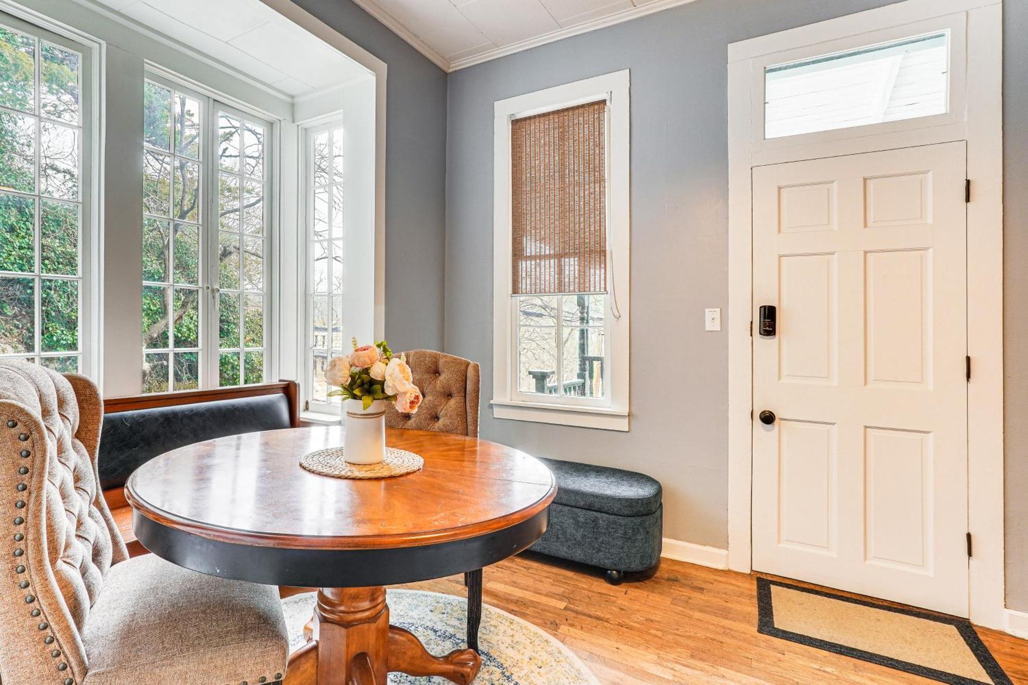 Cozy Eureka Springs Cottage, Walk To Dtwn! المظهر الخارجي الصورة